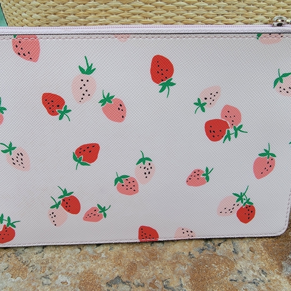 Kate Spade Picnic In The Park Strawberry Tote And Wristlet - Picture 13 of 16